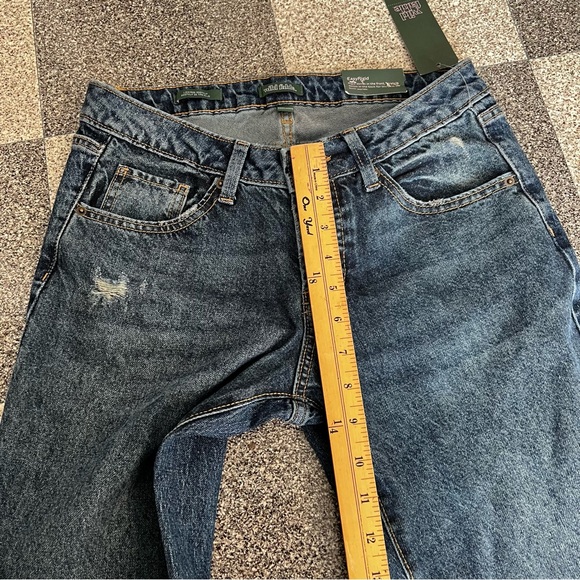 NWT Wild Fable Easy Rigid Low-Rise Bootcut Medium Wash Size 4 - Picture 3 of 12